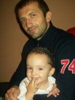 BEBE IANNIS CU TATI..