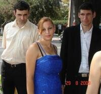 aveam 5 lunite in burtica la mami la cununie