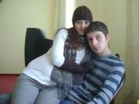 mami, tati si Thea (in burtica..la 6 luni :D )