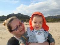 cu mami pe plaja