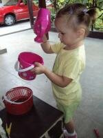 sa turnam niste apa invizibila