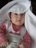 Ma jucam cu mami de-a v-aţi ascunselea!!!