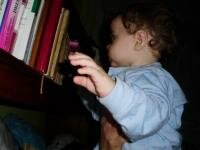 sunt intr-o mare dilema. 