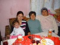  Alexandra ,eu sora si mama 