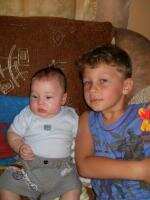 Teodor mereu aproape de fratiorul lui